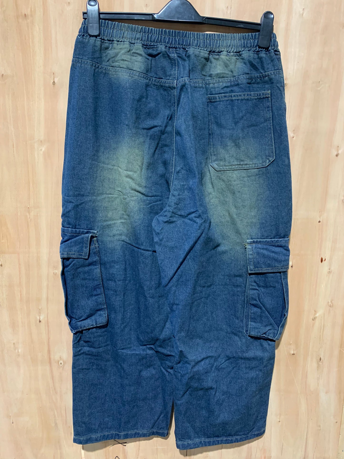 Denim Cargo Shorts – Relaxed Fit with Elastic Waist