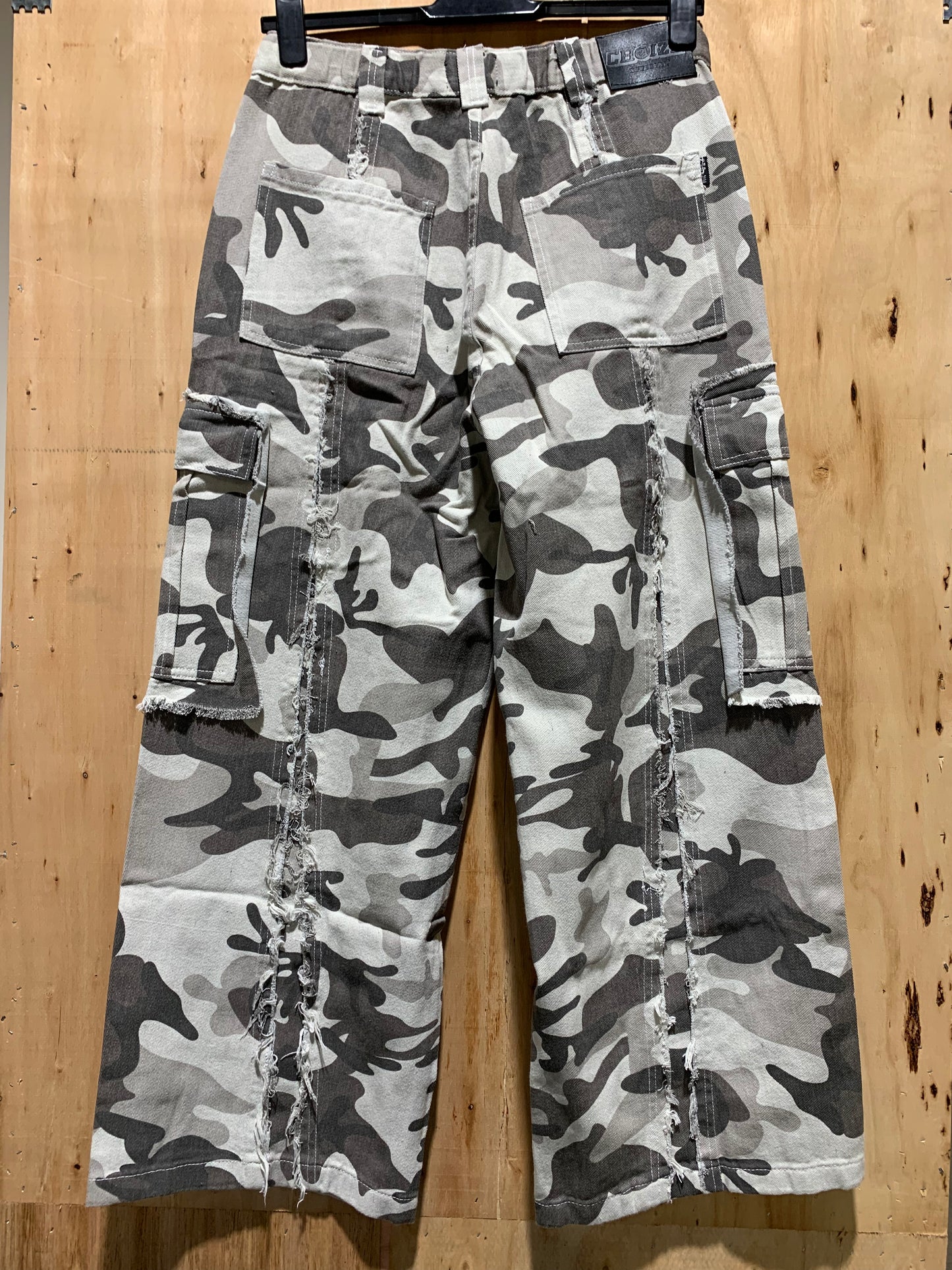 Vintage Gray Camo Wide-Leg Cargo Pants